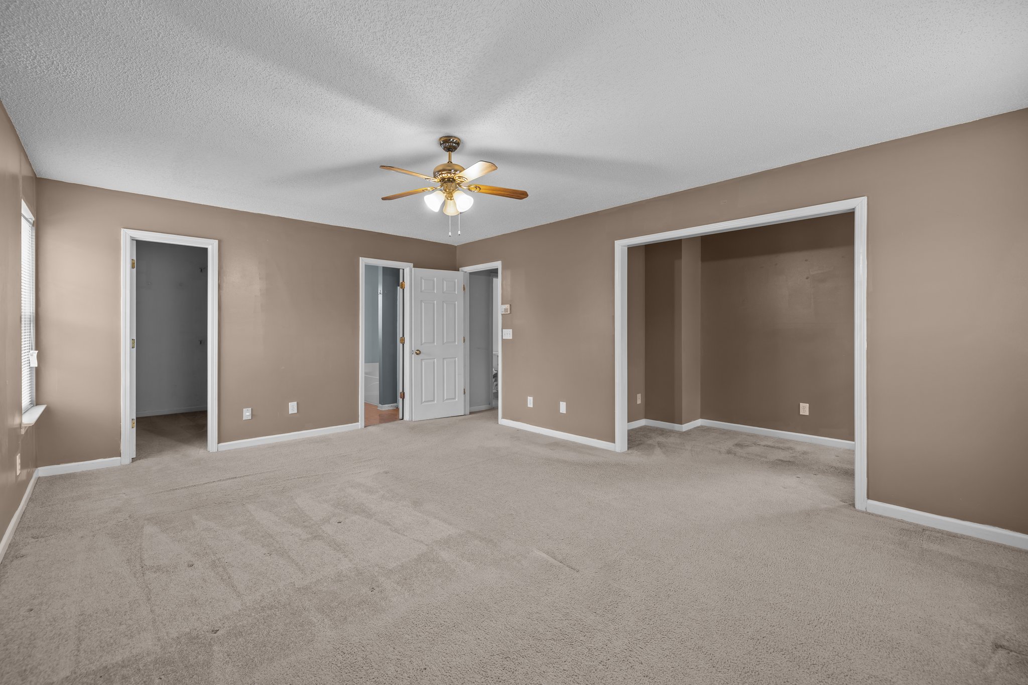 Listing interior preview